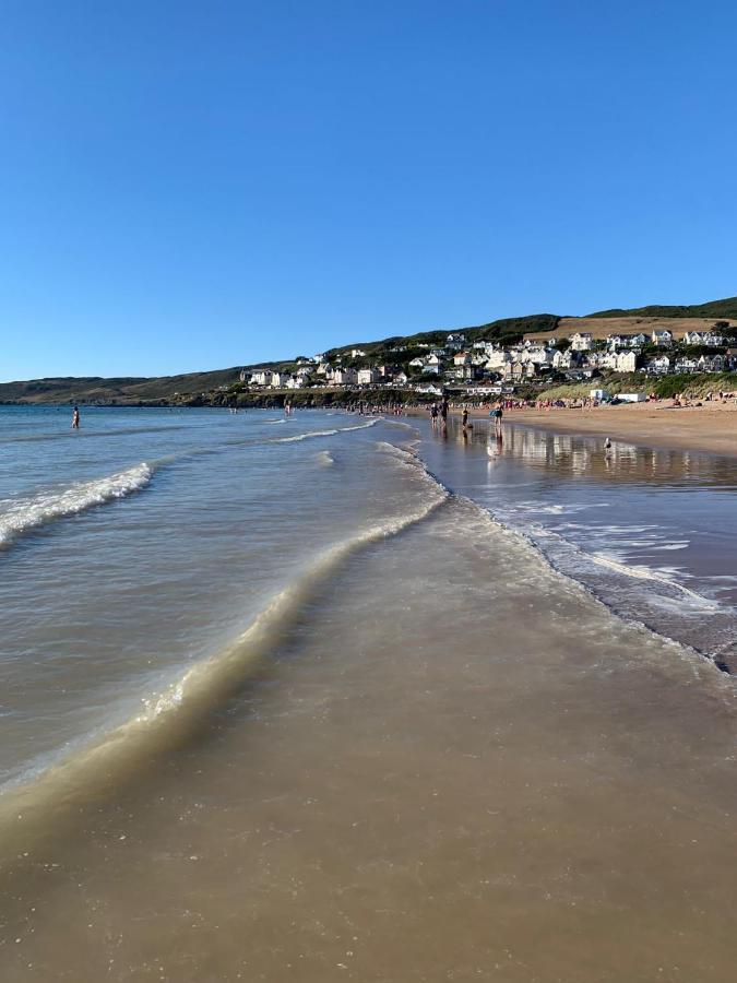 7 Putsborough - Luxury Apartment At Byron Woolacombe, Only 4 Minute Walk To Woolacombe Beach! Екстериор снимка