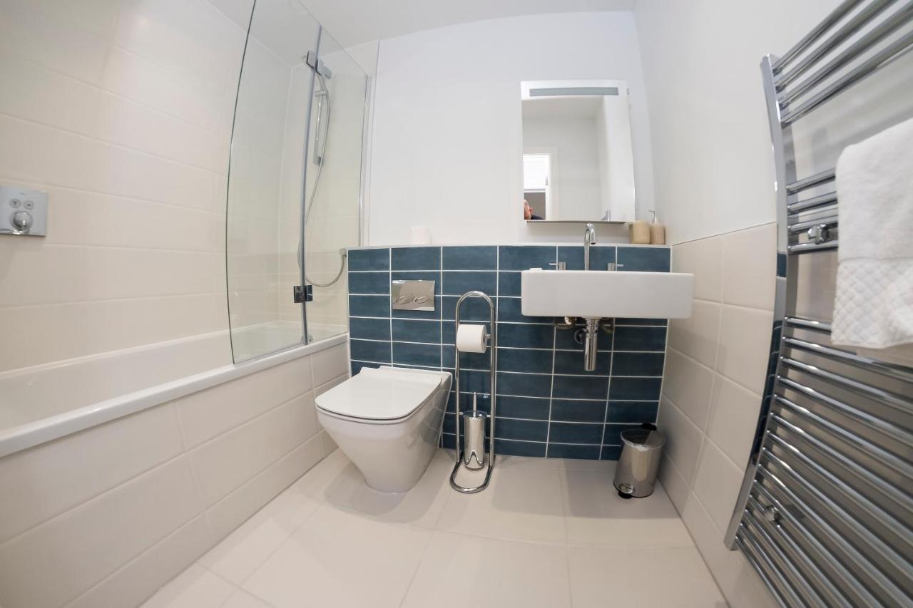 7 Putsborough - Luxury Apartment At Byron Woolacombe, Only 4 Minute Walk To Woolacombe Beach! Екстериор снимка
